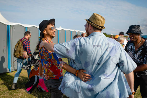 Best Porta potty delivery and setup  in Lake St Louis, MO
